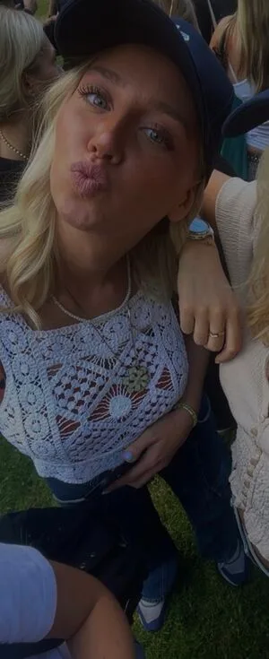 Tea Hemberg OnlyFans Leaked Free Thumbnail Picture - #gnoe7WmZTZ