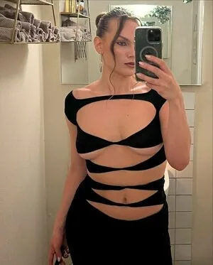 Teetwerk OnlyFans Leaked Free Thumbnail Picture - #ARmWHmZeVQ