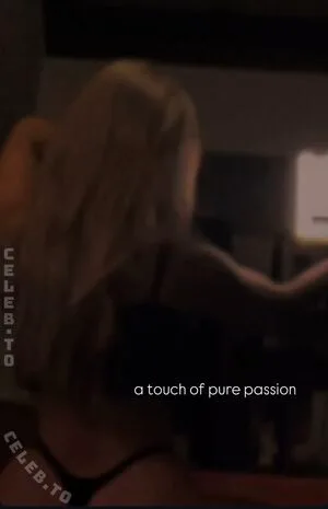 Teilzeitsami OnlyFans Leaked Free Thumbnail Picture - #OLDxflto4u