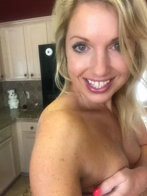 Texasthighs OnlyFans Leaked Free Thumbnail Picture - #f9biddO7eA