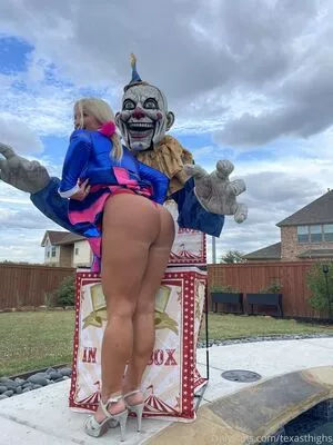 Texasthighs OnlyFans Leaked Free Thumbnail Picture - #ftWtyuoSUP