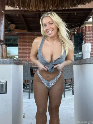 Texasthighs OnlyFans Leaked Free Thumbnail Picture - #tkSSXCkFaf