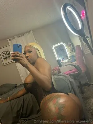 Tharealglamxperienc OnlyFans Leaked Free Thumbnail Picture - #mHNSlR68UO