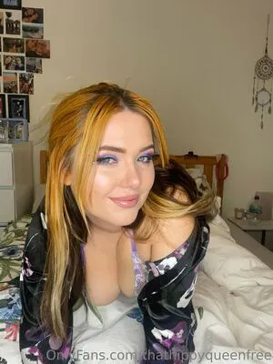 Thathippyqueenfree Thumbnail Picture
