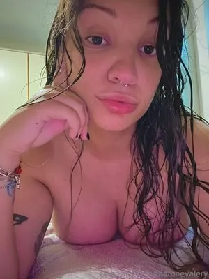 Thatonevalery OnlyFans Leaked Free Thumbnail Picture - #8lOzHamRaP