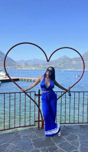 The Bella Twins: OnlyFans Leaked Free Thumbnail Picture - #6Fef9TNfkr