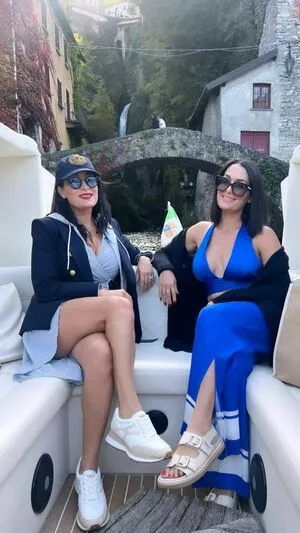 The Bella Twins: OnlyFans Leaked Free Thumbnail Picture - #Ss10fryRFz