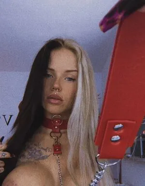 The Kayley Wouters Thumbnail Picture