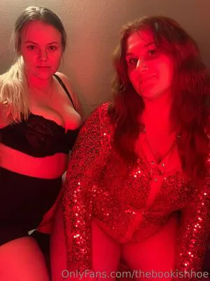 Thebookishhoe OnlyFans Leaked Free Thumbnail Picture - #XAwIsJ4Tlq