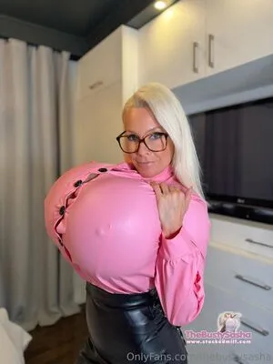 Thebustysasha OnlyFans Leaked Free Thumbnail Picture - #cSY3ddKyE3