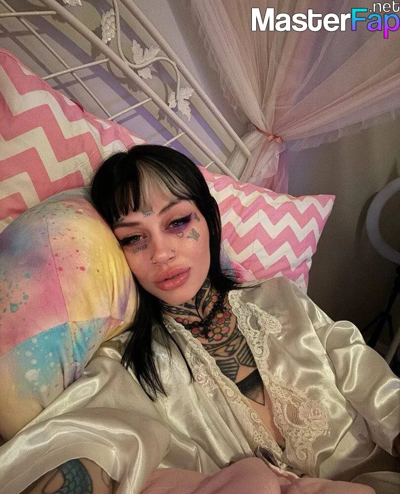 Check out Thecottagecoredoll Also Known As / Thecottagecoredoll / Cottagecore.doll / Lilvixxen666 Free OnlyFans Leak Picture - #4XgIQHjdJI.