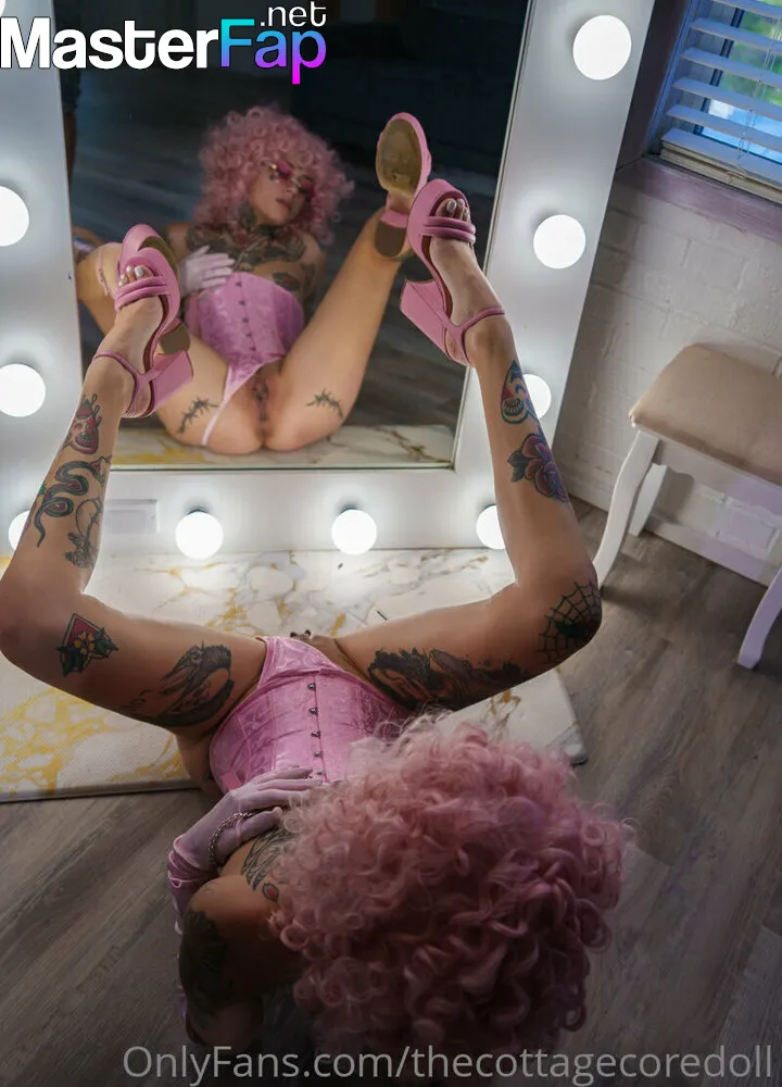 Check out Thecottagecoredoll Also Known As / Thecottagecoredoll / Cottagecore.doll / Lilvixxen666 Free OnlyFans Leak Picture - #umF5yloLzY.