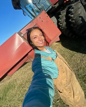 Thefarmergrayce OnlyFans Leaked Free Thumbnail Picture - #MbC6ONcP5d