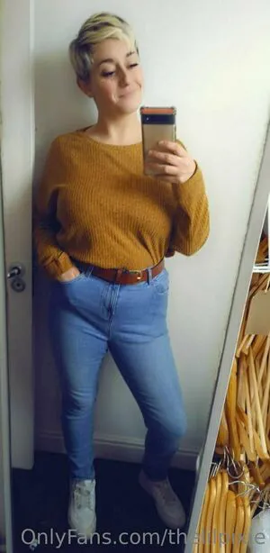 Thelilpixie Thumbnail Picture