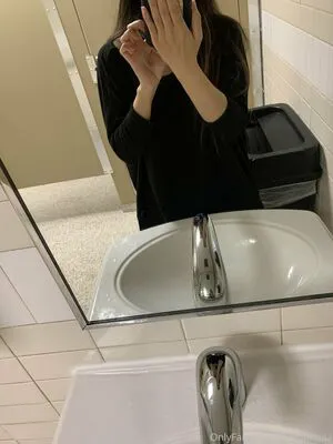 Themarinaa Thumbnail Picture