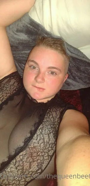 Thequeenbee69 OnlyFans Leaked Free Thumbnail Picture - #PjURScdmM2