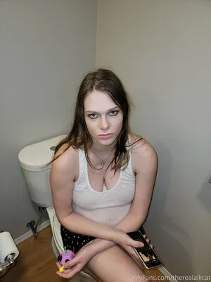 Therealallicat OnlyFans Leaked Free Thumbnail Picture - #mOlocQyyIV