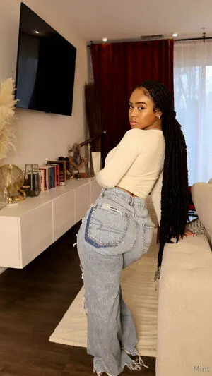 Therealbombshell Mint OnlyFans Leaked Free Thumbnail Picture - #m8gVlM2Jfa