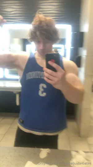 Therealjustinbates OnlyFans Leaked Free Thumbnail Picture - #8lsx2nbx7t