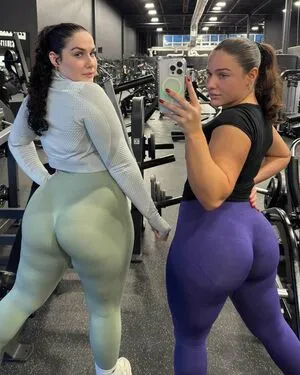 Therealrubyreign Thumbnail Picture