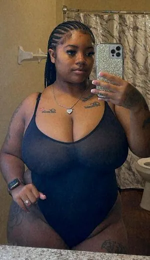 Therealvictoria B Thumbnail Picture