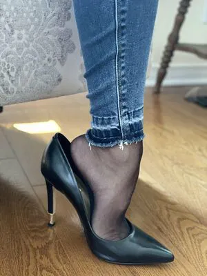 Theresa Edward Thumbnail Picture