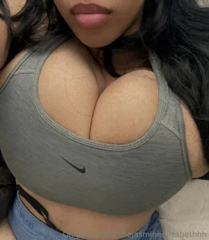 Therichdoll OnlyFans Leaked Free Thumbnail Picture - #DWRiChsUmi