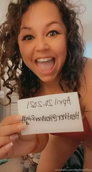 Therileyeffect OnlyFans Leaked Free Thumbnail Picture - #gH5Lgqt0xp