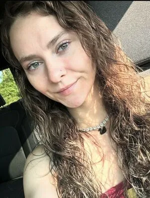 Therileyrae Thumbnail Picture