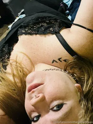 Thescarlettfawx Thumbnail Picture