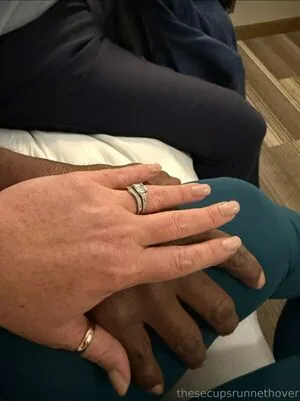 Thesecupsrunnethover OnlyFans Leaked Free Thumbnail Picture - #SboyeMZX3n
