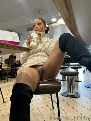 Thetastytiffany Thumbnail Picture