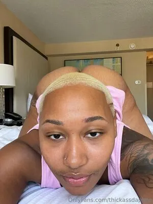 Thickassdaphne OnlyFans Leaked Free Thumbnail Picture - #S2GRSx0QRh