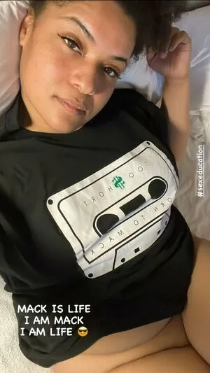 Thickasskinkyunicorn Thumbnail Picture