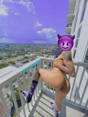 Thickianna23 Thumbnail Picture