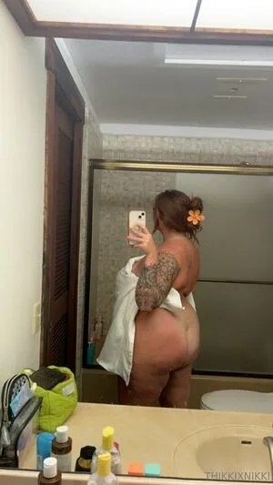 Thikkixnikki OnlyFans Leaked Free Thumbnail Picture - #JSo3DoOAit