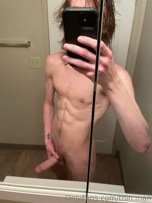 Thin Man OnlyFans Leaked Free Thumbnail Picture - #05M8la1oIC
