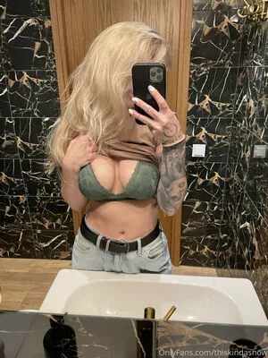 Thiskindasnow OnlyFans Leaked Free Thumbnail Picture - #46GfFRGApr