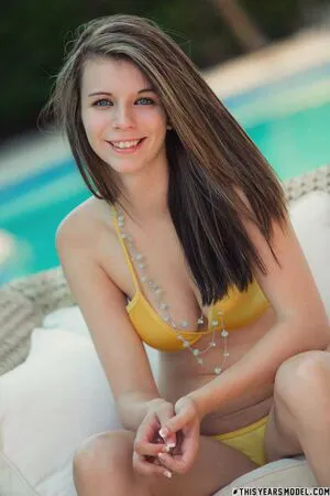 Thisyearsmodel OnlyFans Leaked Free Thumbnail Picture - #HOAiQQTWjm
