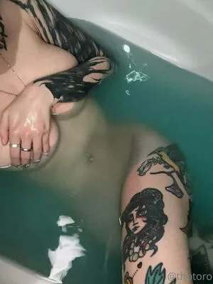 Thotoro OnlyFans Leaked Free Thumbnail Picture - #iZ1EVinLtd