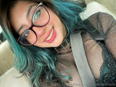 Thundergirlfriend Thumbnail Picture