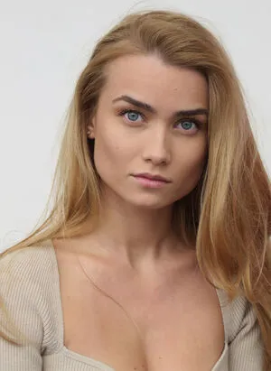 Tiana Upcheva Thumbnail Picture