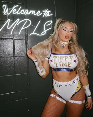Tiffany Stratton OnlyFans Leaked Free Thumbnail Picture - #EOeyVBn4Ll