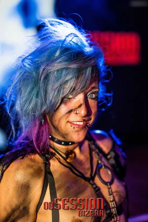 Tine Teal Aka Leloo Stargazer Thumbnail Picture