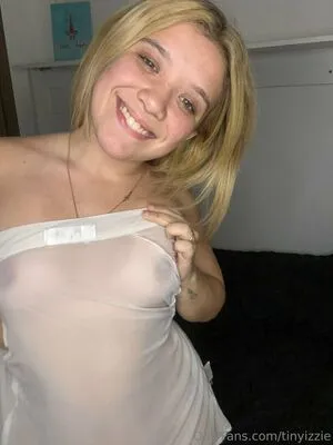 Tinyizzie Thumbnail Picture