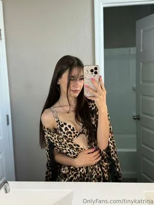 Tinykatrina OnlyFans Leaked Free Thumbnail Picture - #VcCUb4HVAU