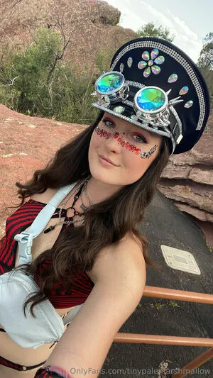 Tinypalemarshmallow OnlyFans Leaked Free Thumbnail Picture - #RfejRVQhd5