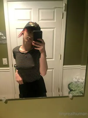 Tinyrealmoth OnlyFans Leaked Free Thumbnail Picture - #989ncuIDz8