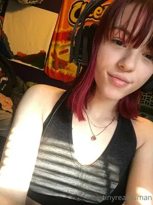 Tinyrealmoth OnlyFans Leaked Free Thumbnail Picture - #tdmjq0DR9U