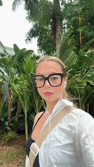 Tinytauny OnlyFans Leaked Free Thumbnail Picture - #8uzeAVCNBx